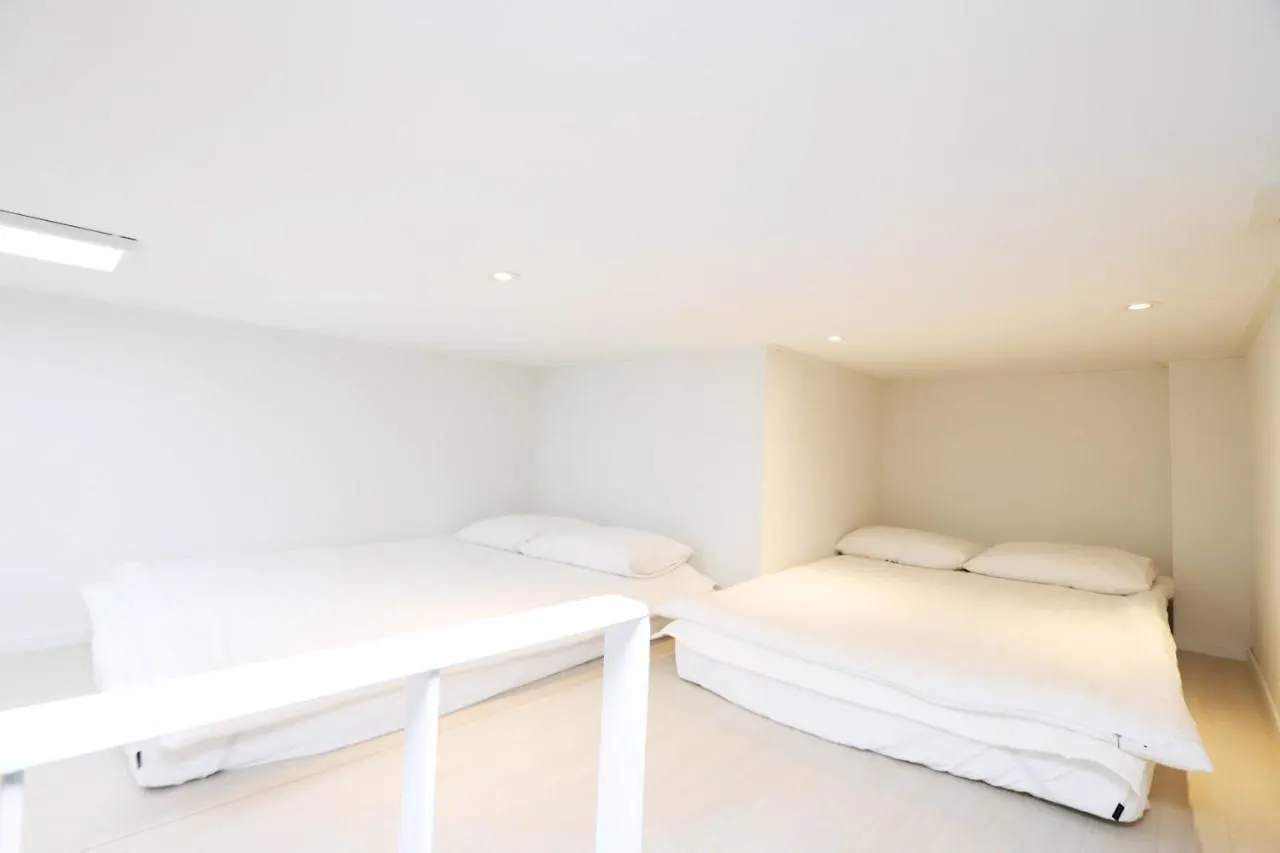 J Garden Apartment Seoul