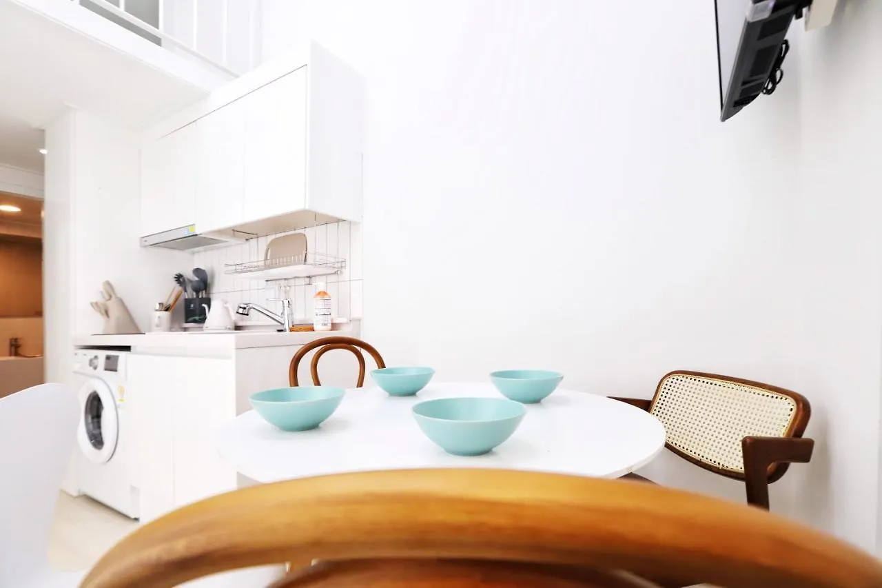 J Garden Apartment Seoul