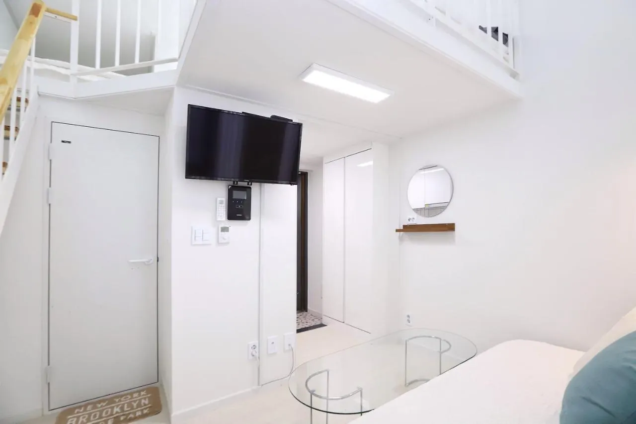 J Garden Apartment Seoul 0*,  South Korea