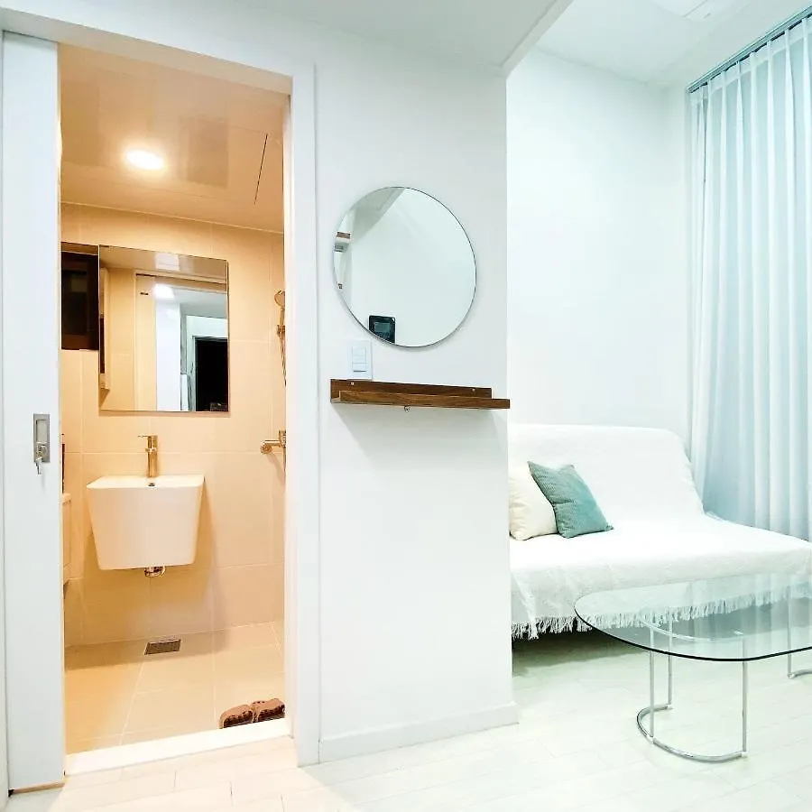 J Garden Apartment Seoul