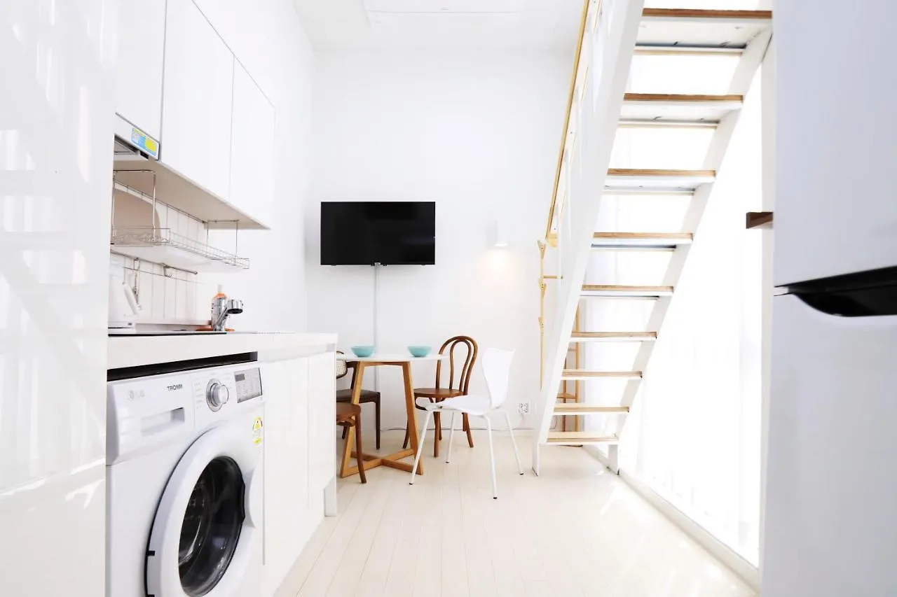 J Garden Apartment Seoul