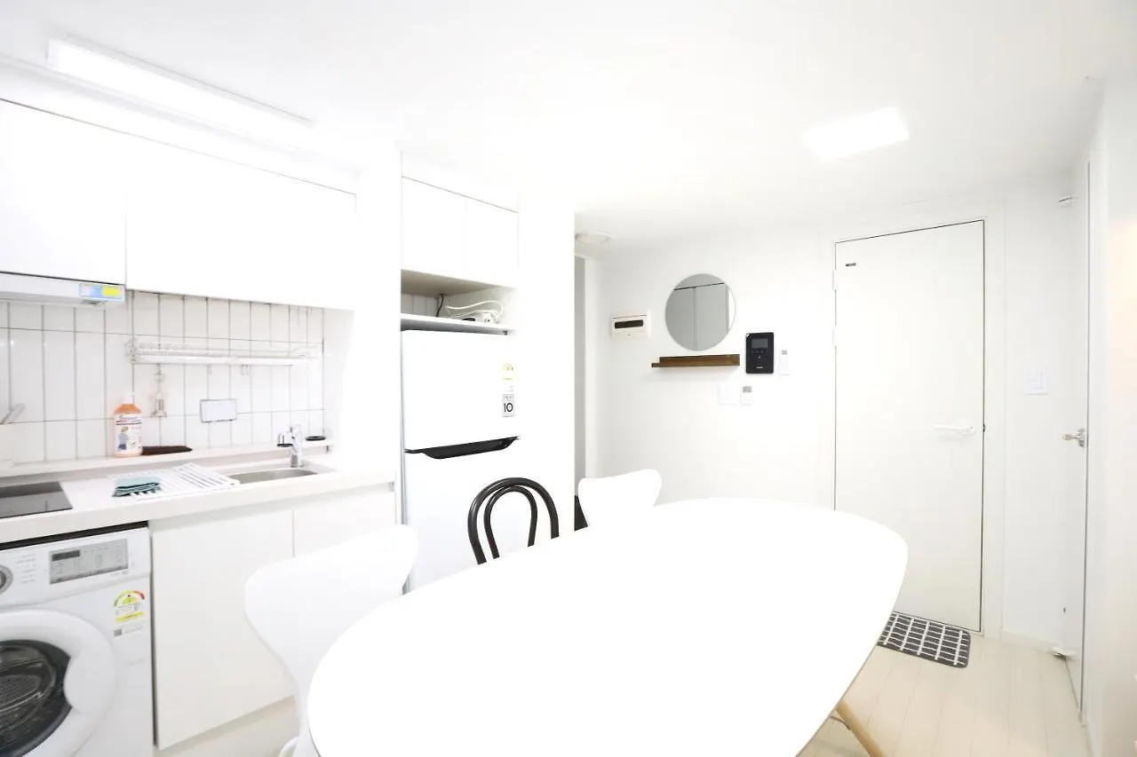 J Garden Apartment Seoul